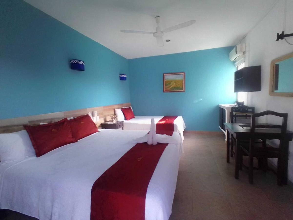Hotel Acuario بلايا ديل كارمن المظهر الخارجي الصورة