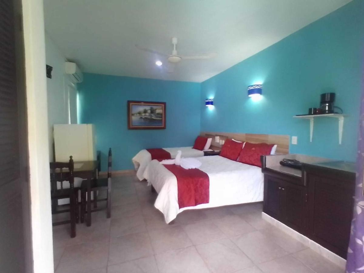 Hotel Acuario بلايا ديل كارمن المظهر الخارجي الصورة